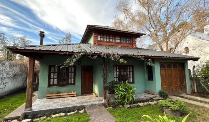 ENCANTO DEL BOSQUE Casa Bosque Peralta Ramos