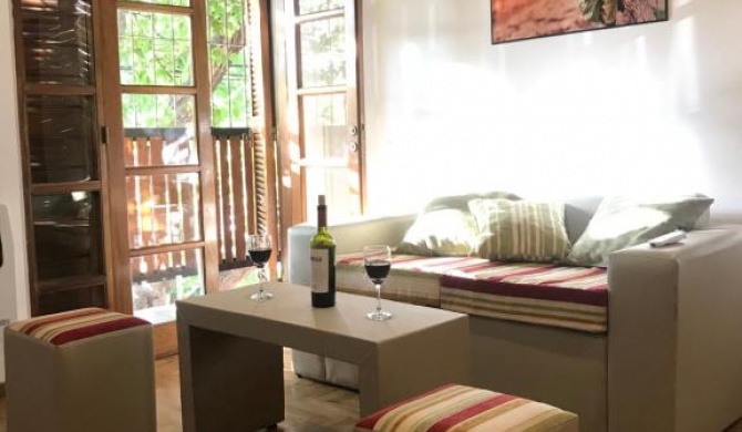 Mza Wine Apartment -next to Aristides street- First class