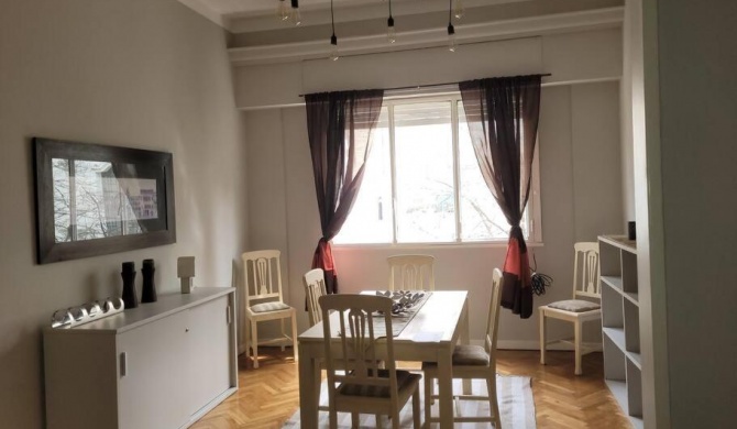 Lovely 2-bedroom apartment 150m from Plaza de Mayo