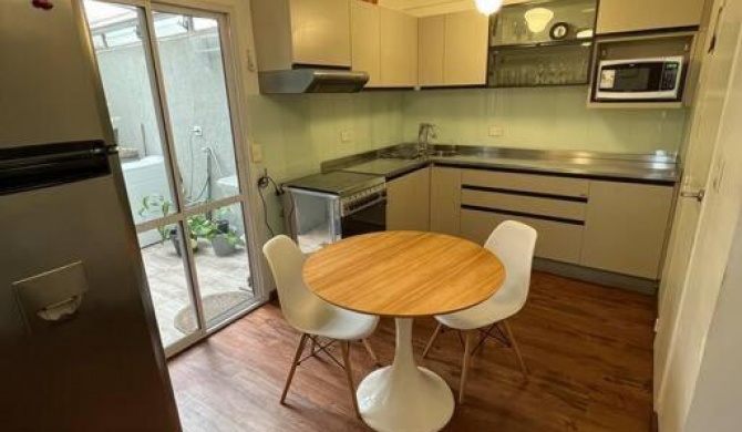 Cálido y Amplio Apartamento en Belgrano