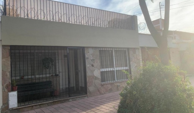 PRECIOSA casita. En el Corazón de MENDOZA. Somos Pet friendly