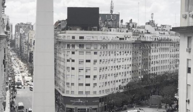 Vistas al Obelisco, corazón de Buenos Aires