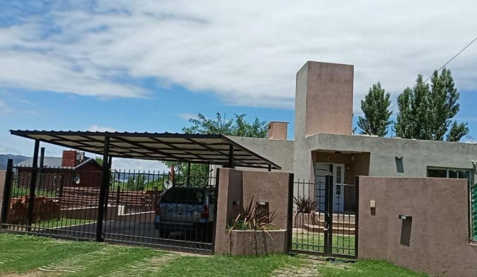 Casa Miradores del Lago