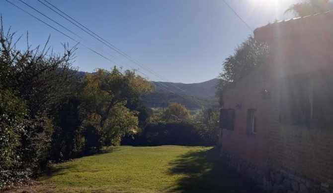 Hermosa habitación, en casa rodeada de Naturaleza